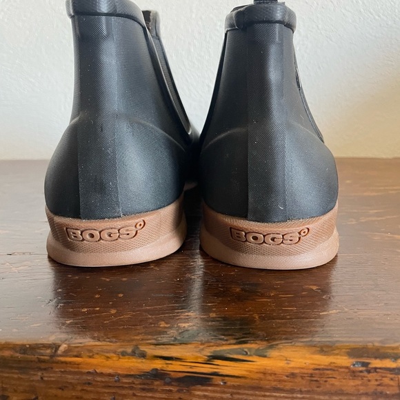 Bog Boots - Picture 3 of 3